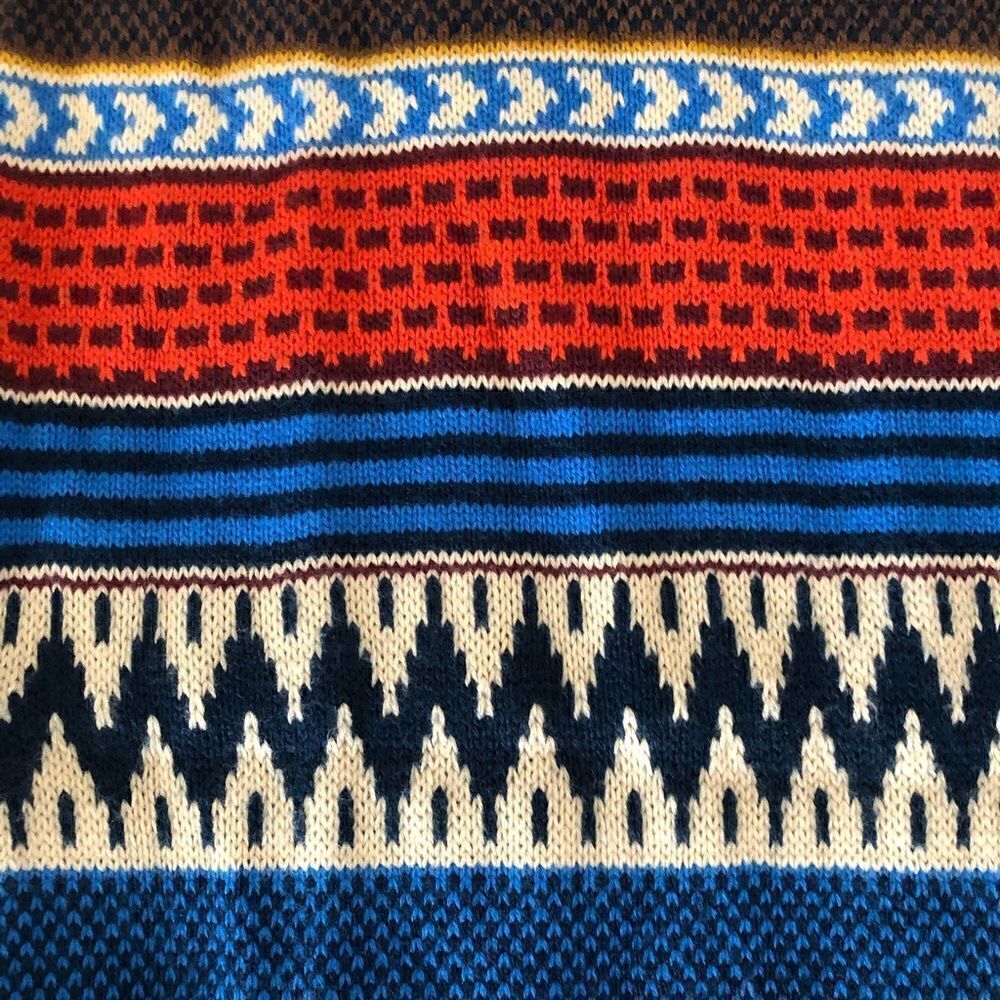 Aztec Knit Fringed Scarf  - Picture 5 of 5
